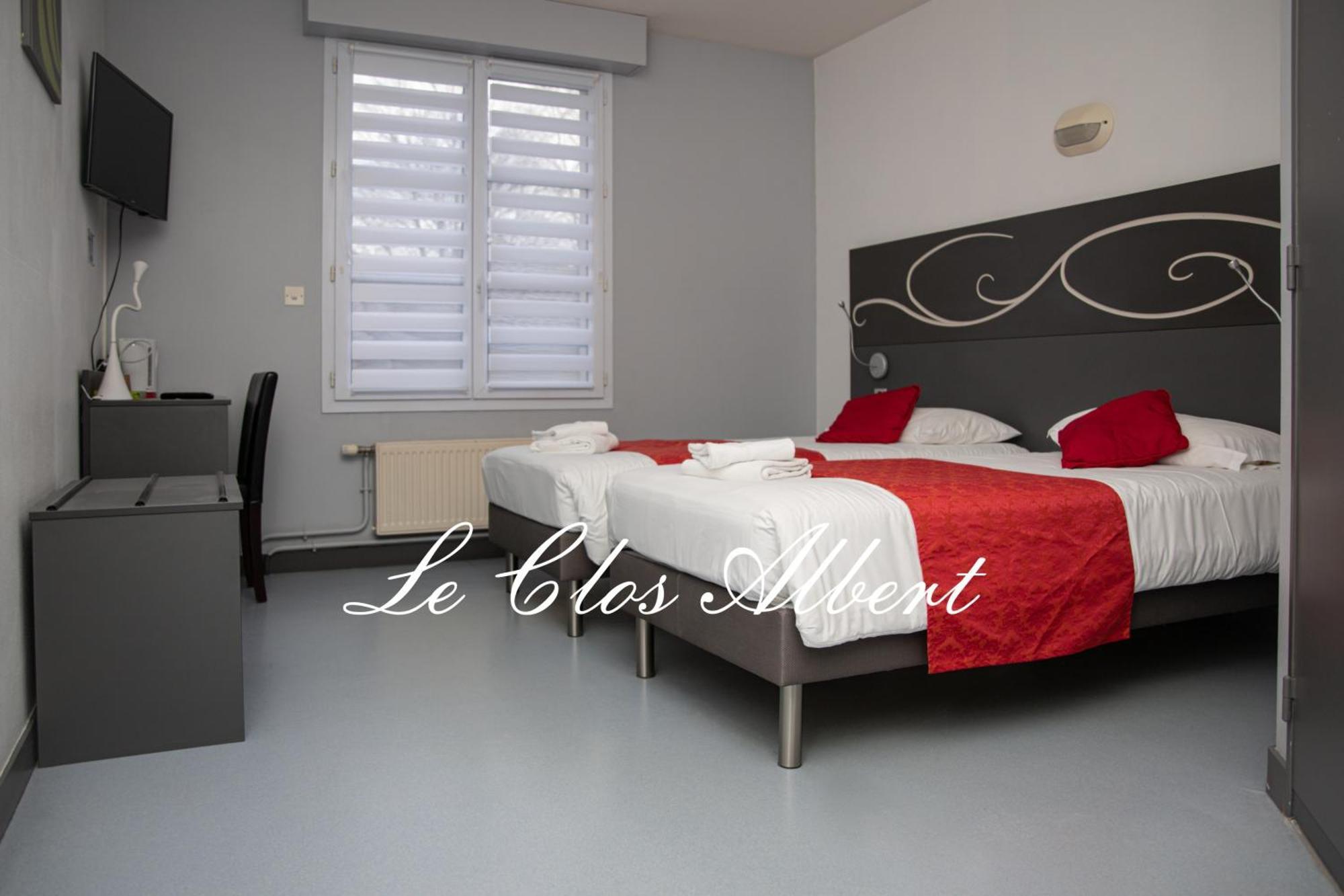 Le Clos Hotel