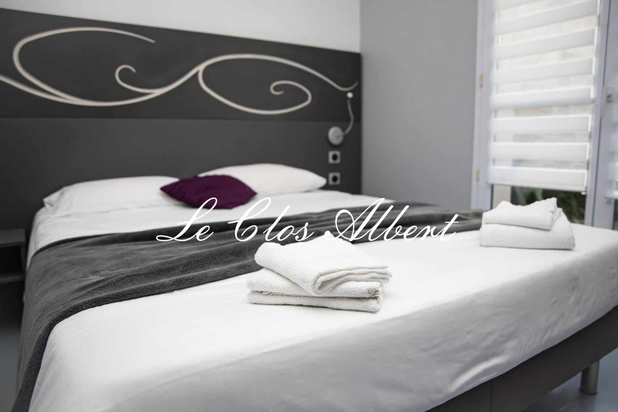 Le Clos Hotel